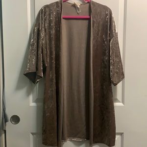 Velvet shall